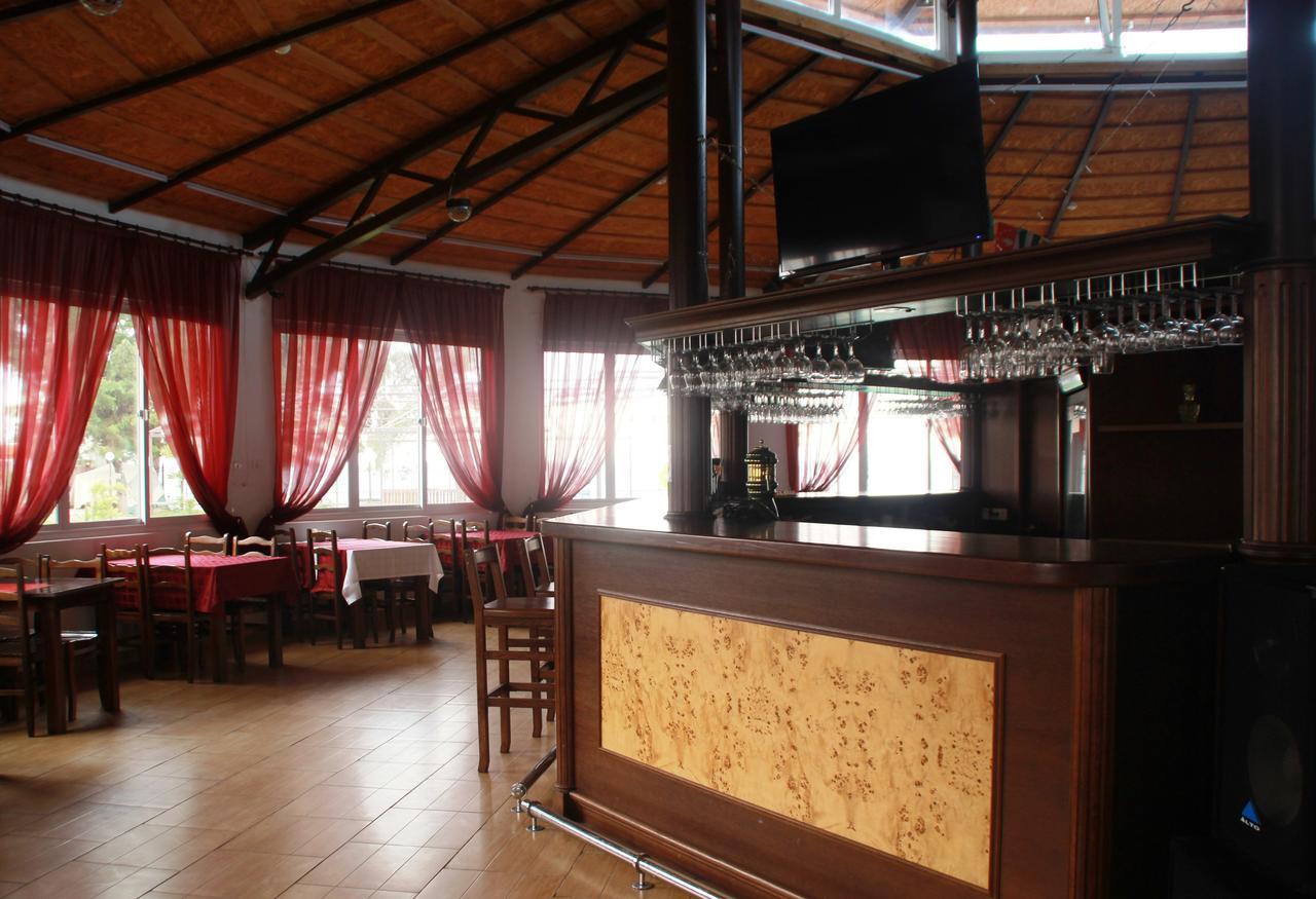 Anakopia Club Hotel New Athos Exterior photo